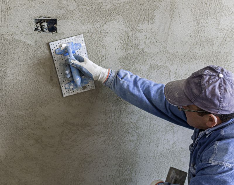 When to Hire a Stucco Professional